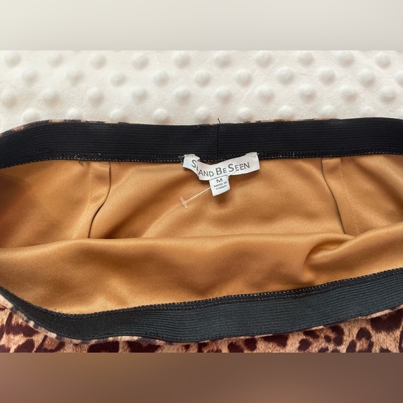 Skirt - Picture 4 of 5